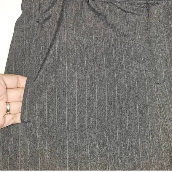 Club Monaco Charcoal Grey Pinstriped Wide-Leg Trousers Size 8 - Picture 3 of 8